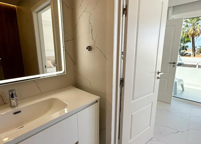 Апартаменти Sun Island *