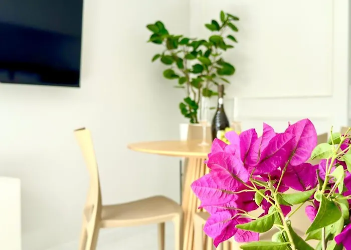 Sun Island * Адехе