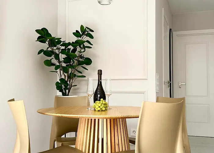 Апартаменти Sun Island Адехе