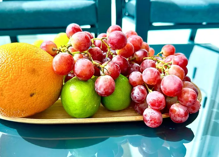 Sun Island Апартаменти *